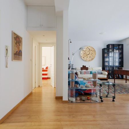 Milan-Linate Apartment With Balcony Bagian luar foto