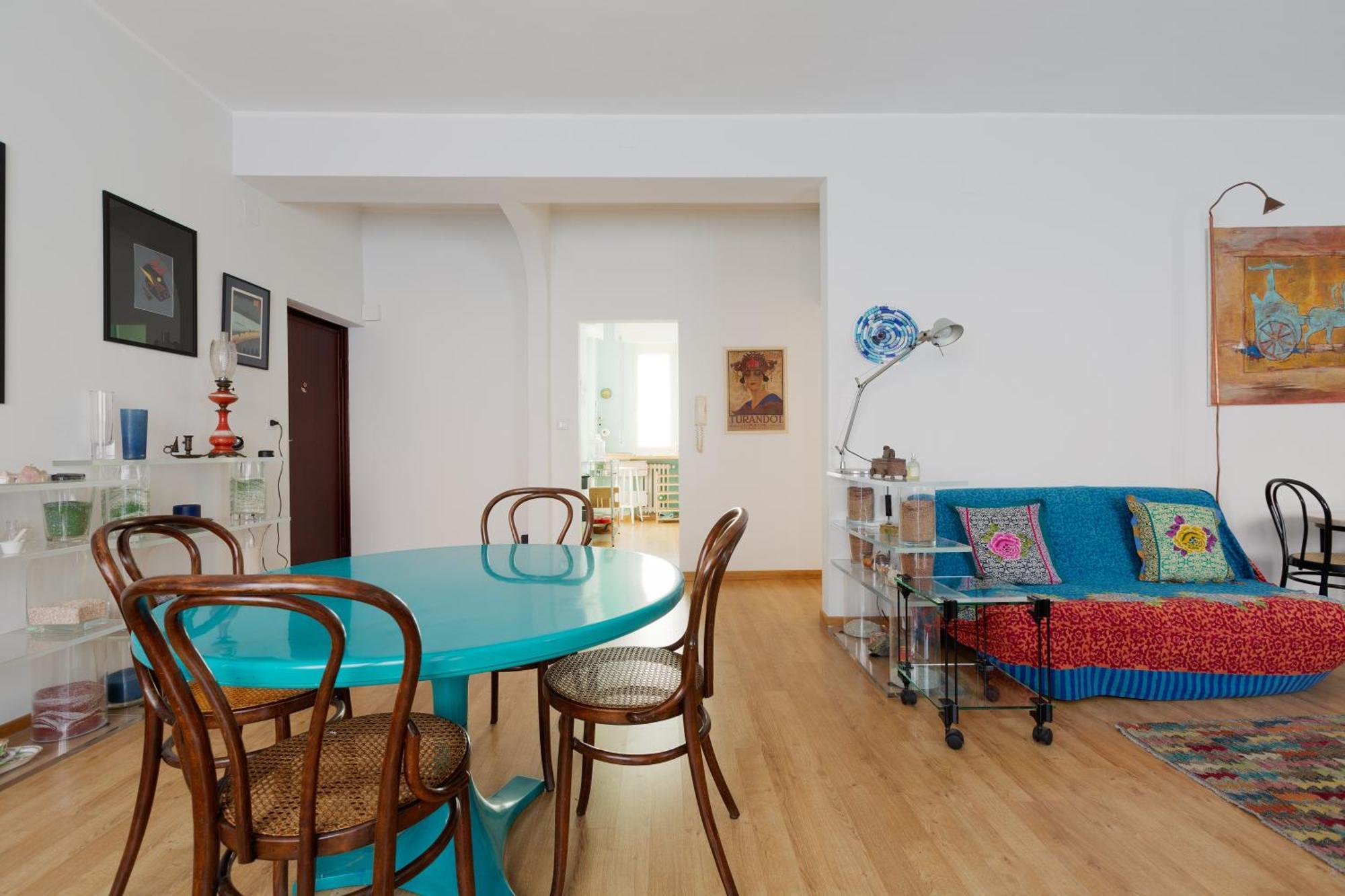 Milan-Linate Apartment With Balcony Bagian luar foto